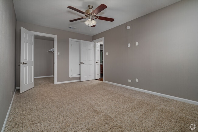 2BR, 1BA - 897SF Bedroom 2 - Axiom Apartments