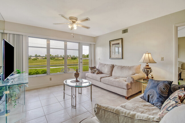 Building Photo - 4044 Northlight Dr