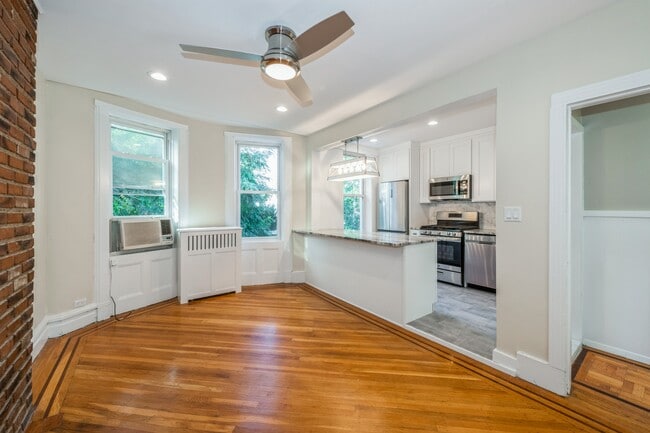 Building Photo - 274 76th St