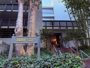 Building Photo - 3602 W Estates Ln