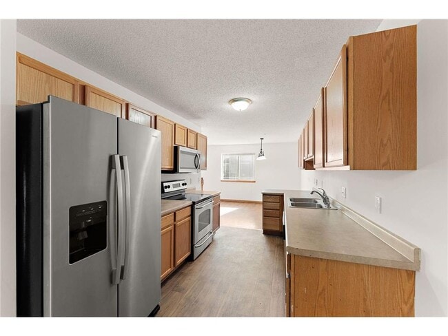 Building Photo - 14952 Mustang Path