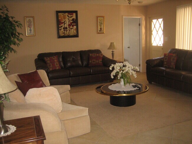 Foto del edificio - 7815 E Thunderbird Rd