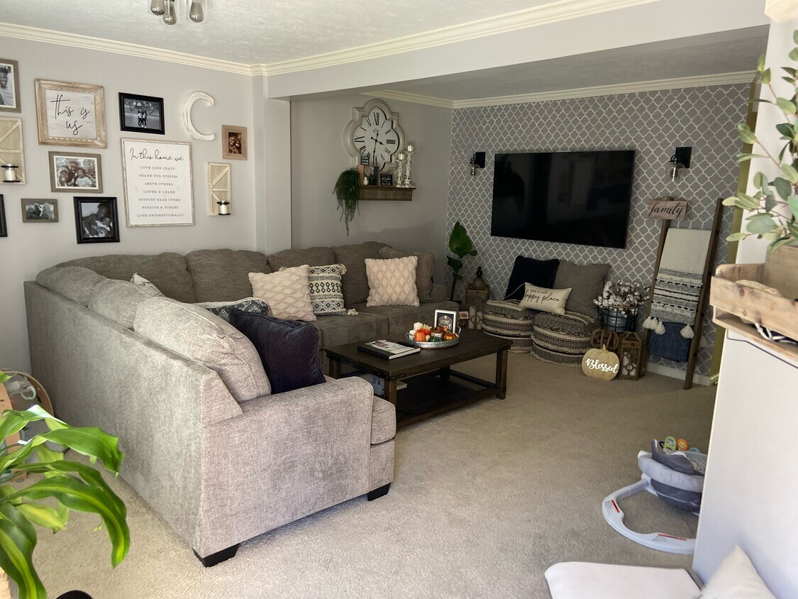 8727 Thornbrook Dr, Odenton, MD 21113 Townhome Rentals in Odenton MD