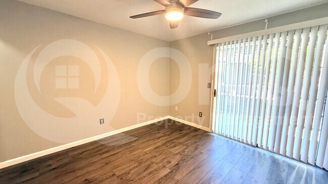 Foto del edificio - 1645 W Baseline Rd