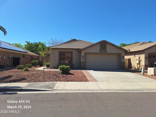 Foto del edificio - 9205 W Lone Cactus Dr