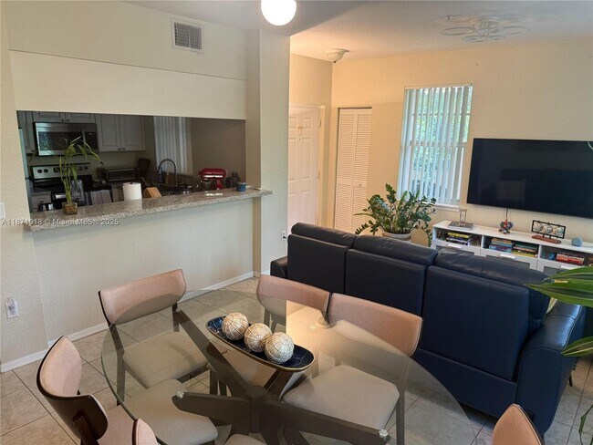 Foto del edificio - 6876 W Sample Rd