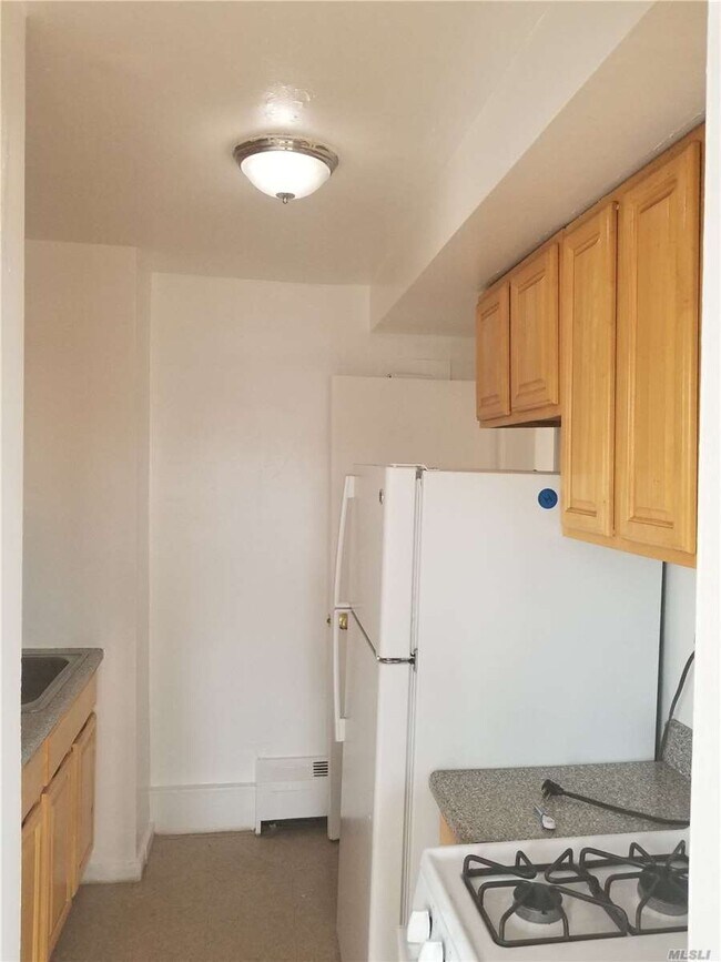 Foto del edificio - 83-60 118th St