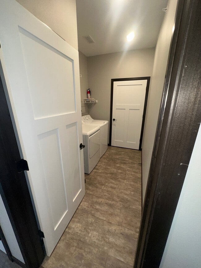 Photo - 413 Prairie Rose Dr Townhome