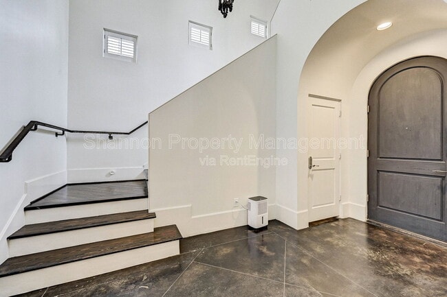 Building Photo - 3128 Alabama Ct