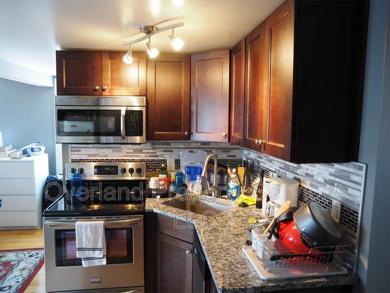 Primary Photo - 239 North St