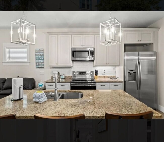 Building Photo - 138 Seabreeze Cir