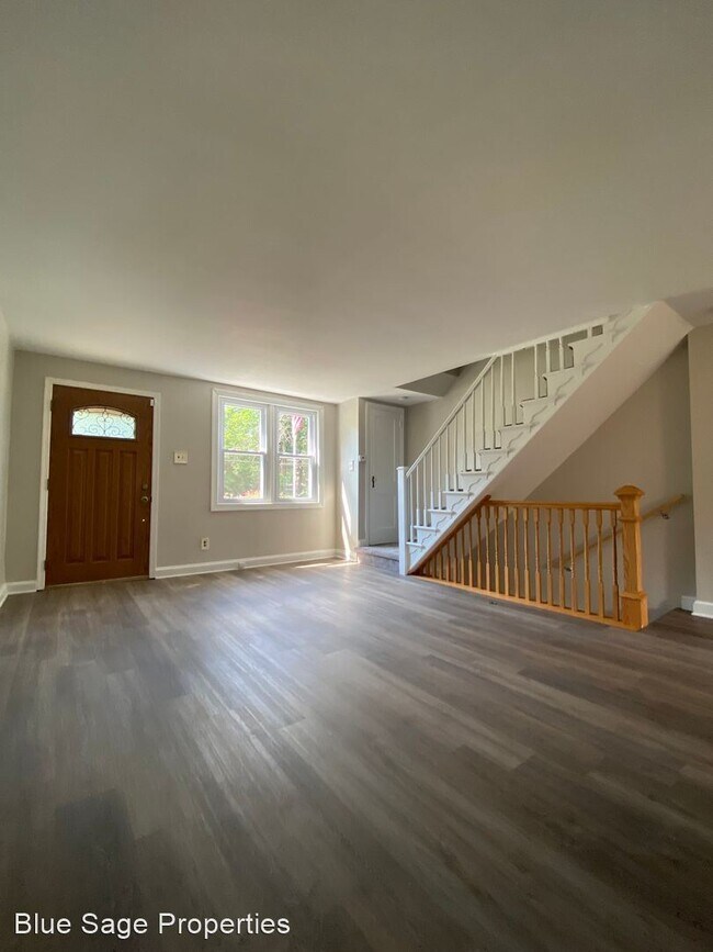 Foto del edificio - 3 br, 1 bath House - 337 N Bishop Ave