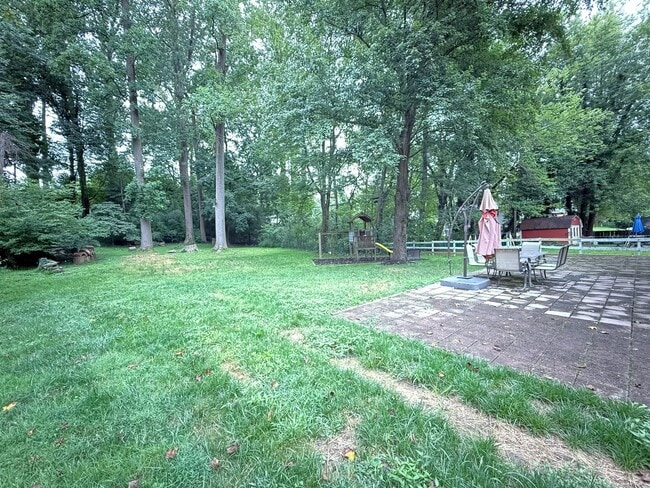 Foto del edificio - 4 Bedroom Colonial SFH - Reisterstown
