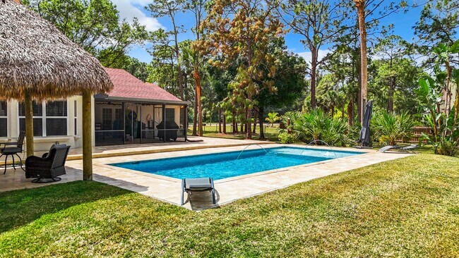 Building Photo - 14691 60th St N