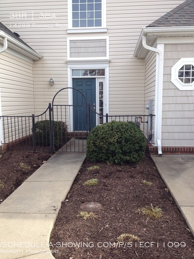 Foto del edificio - 14288 Foxhall Rd