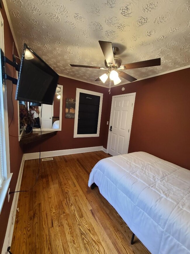 Building Photo - 106 Cartee Ave