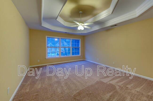 Building Photo - 1429 Oglethorpe Dr