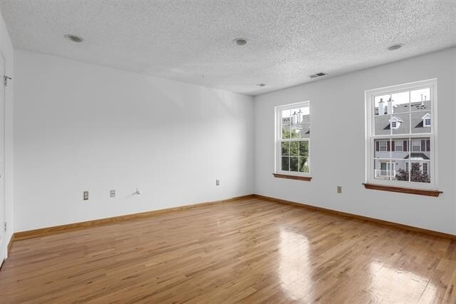 Foto del edificio - 6 Walnut St