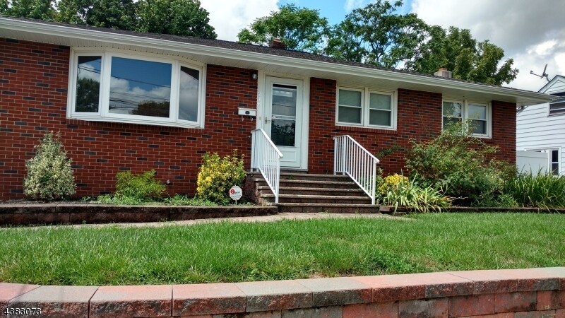 Primary Photo - 216 S 13th Ave