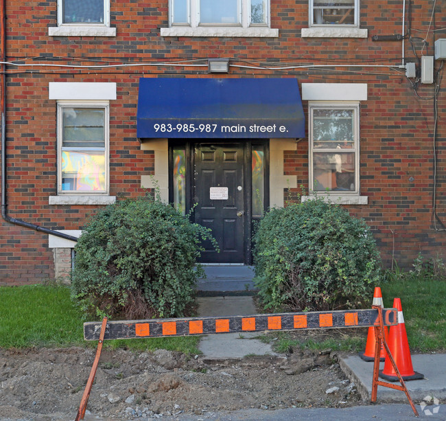 Photo du bâtiment - Gage Park Apartments