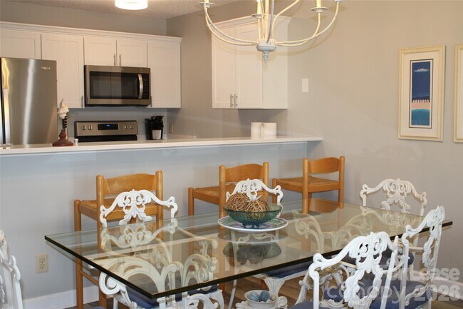 Foto del edificio - 17919 Kings Point Dr