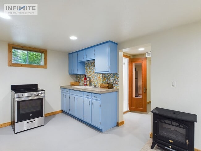 Foto del edificio - Cozy Apartment Downtown