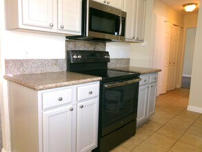 Building Photo - 1490 Naranca Ave