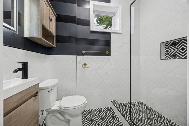 Foto del edificio - 2320 Watkins St