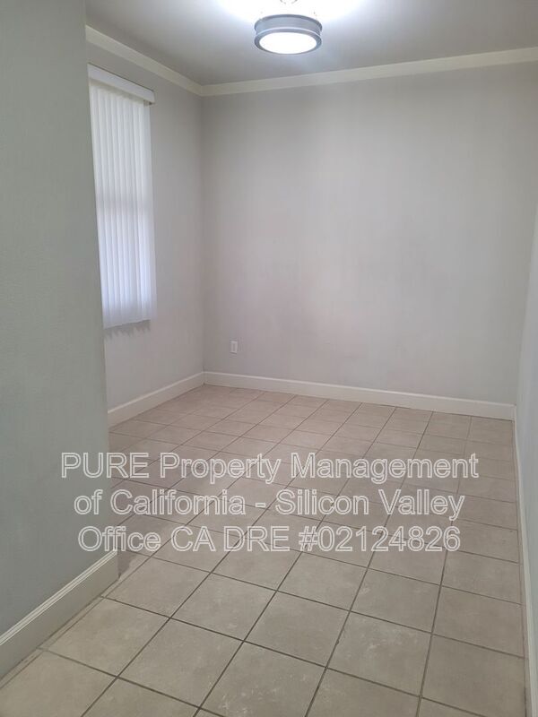 Foto del edificio - 20488 Stevens Creek Blvd