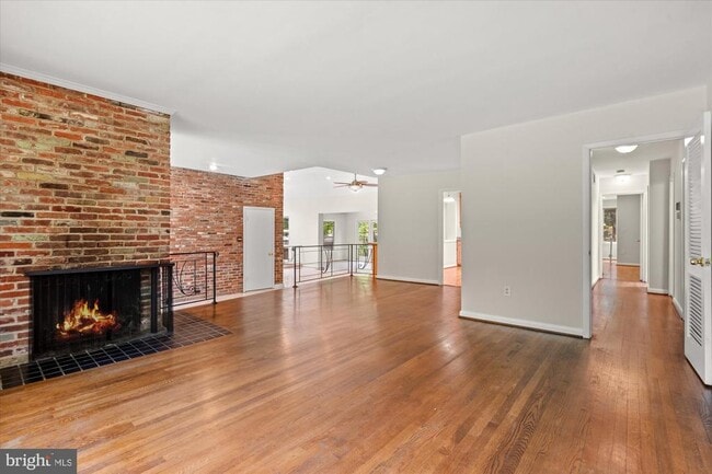 Building Photo - 7504 Radnor Rd