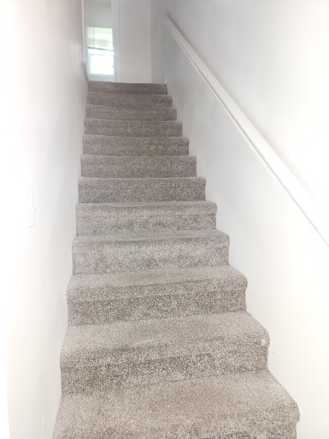 Foto del edificio - 347 Grant Ave