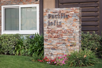 Building Photo - Elan Pacific Lofts