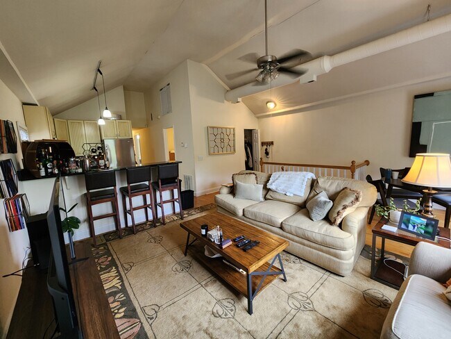 Foto del edificio - 1457 N Paulina St