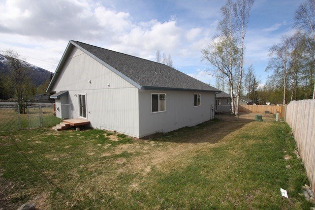 Building Photo - 18919 Eagle River Rd