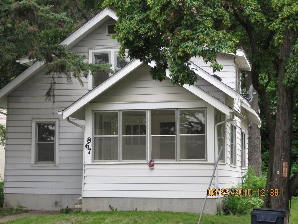867 Stickney St, Saint Paul, MN 55107 House Rental in Saint Paul, MN