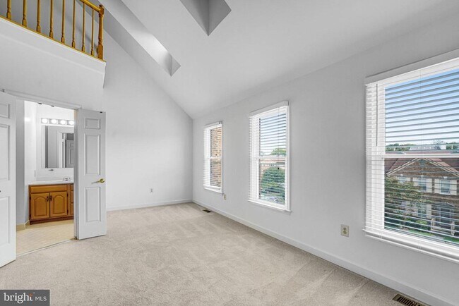 Foto del edificio - 5974 Wescott Hills Way