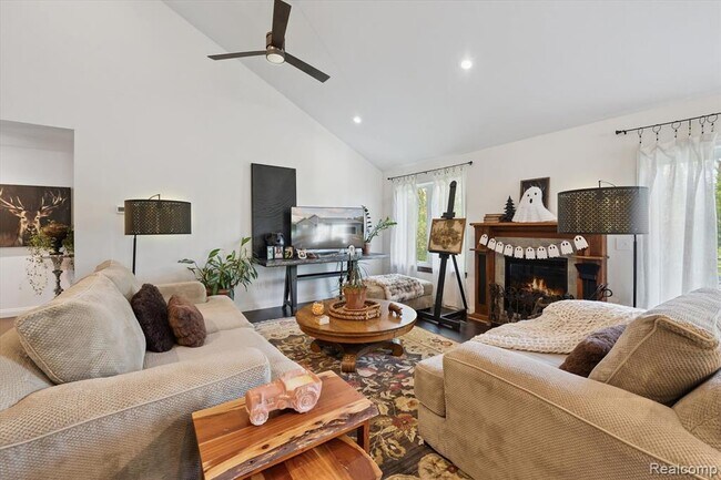 Foto del edificio - 4565 Katherina Z Pl