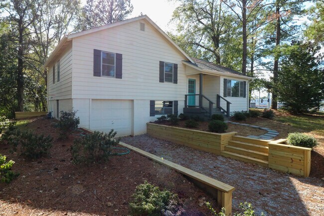 Foto del edificio - Adorable Pell City Home