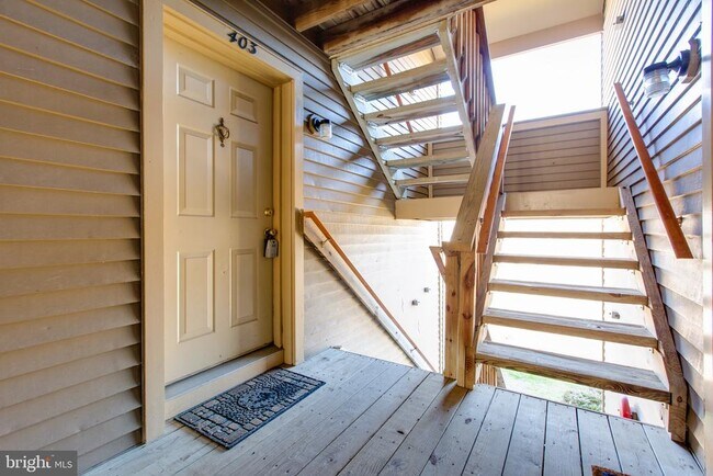 Building Photo - 4712 Dorsey Hall Dr