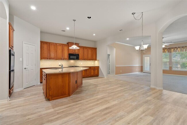 Foto del edificio - 13108 Craven Ln