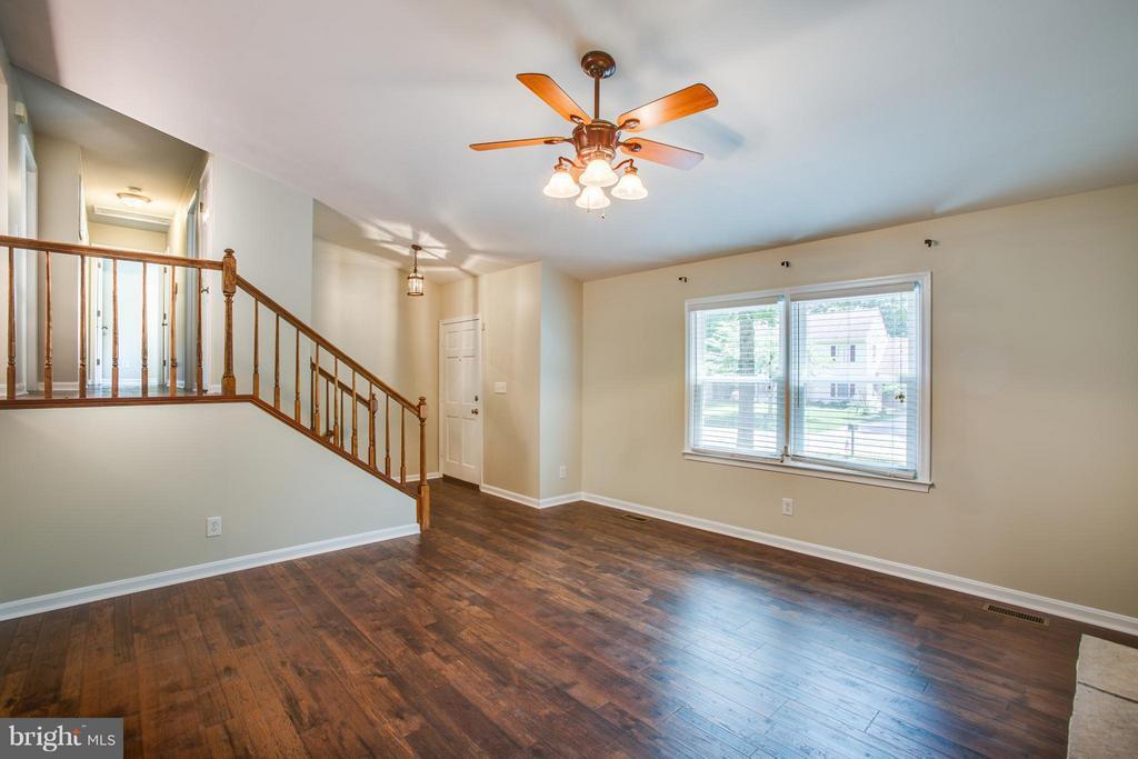 Foto principal - 5217 McManus Dr