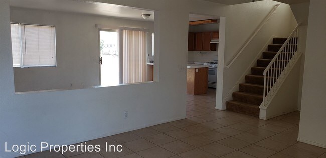 Building Photo - 3 br, 2.5 bath House - 15840 Flamingo Drive