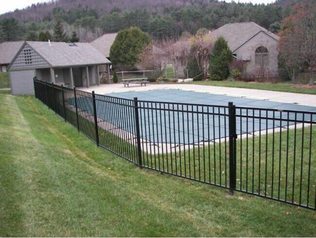 Photo - 1 bedroom with office just minutes to Dart... Apartment