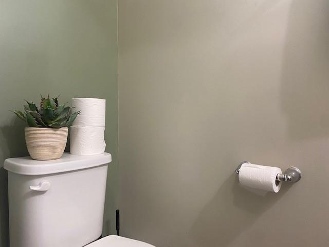 Foto del edificio - 6119 Granville Ct