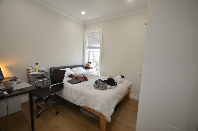 Foto del edificio - 18 Mount Hood Rd