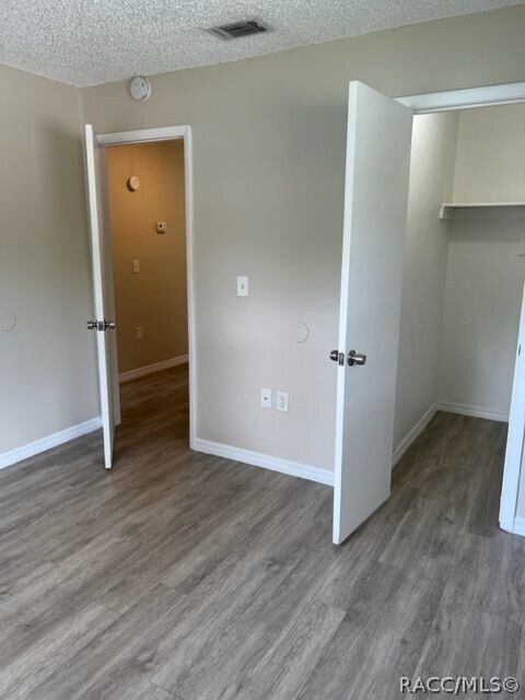Foto del edificio - 952 NE 8th Ave