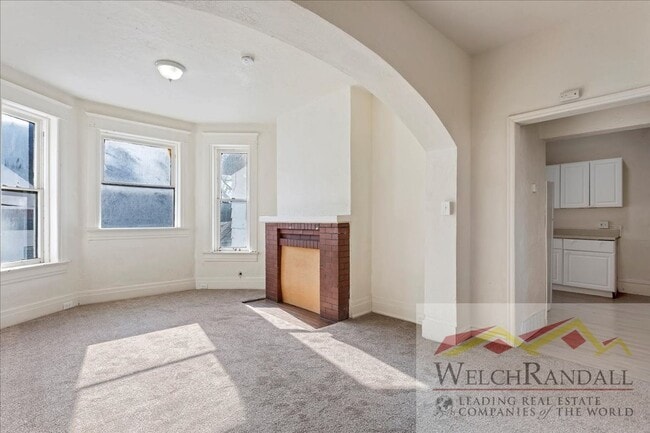 Building Photo - 2547 Adams Ave