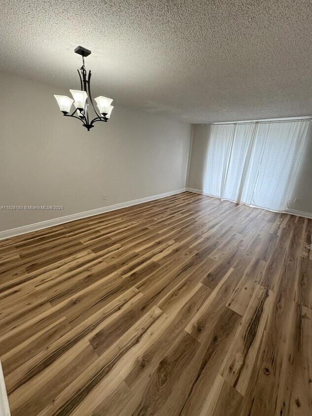 Foto principal - 8311 SW 142nd Ave