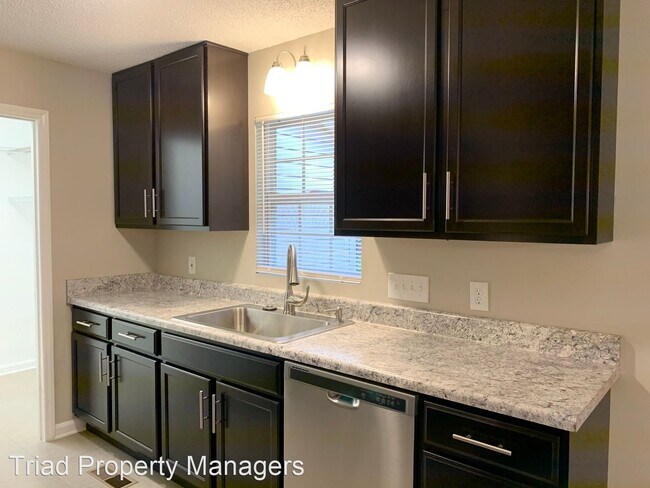 Foto del edificio - 3 br, 2 bath House - 719 Dorothy Brown St