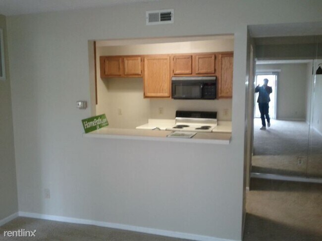 Foto del edificio - 9633 Crosley Farm Dr